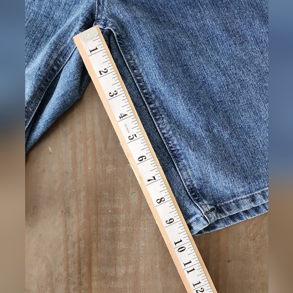 Jones New York Classic Blue Denim Women's Shorts #C2509-0069 - Picture 8 of 9